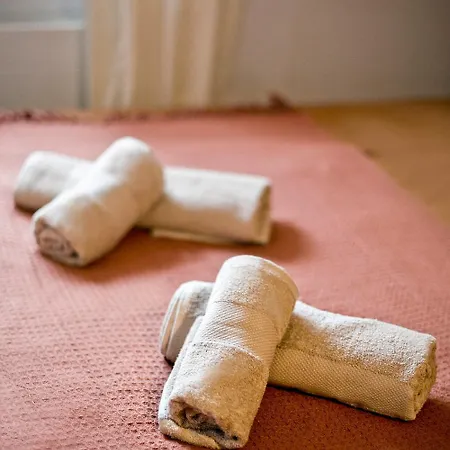 Stylowy, Przestronny 80m2 Na Zielonej Ulicy W Centrum Apartman